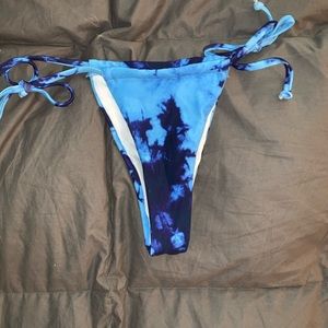 Cheeky tye dye bikini bottoms